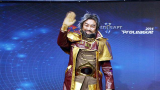 Illustration for article titled Cosplaying Politician Brings League of Legends of Life